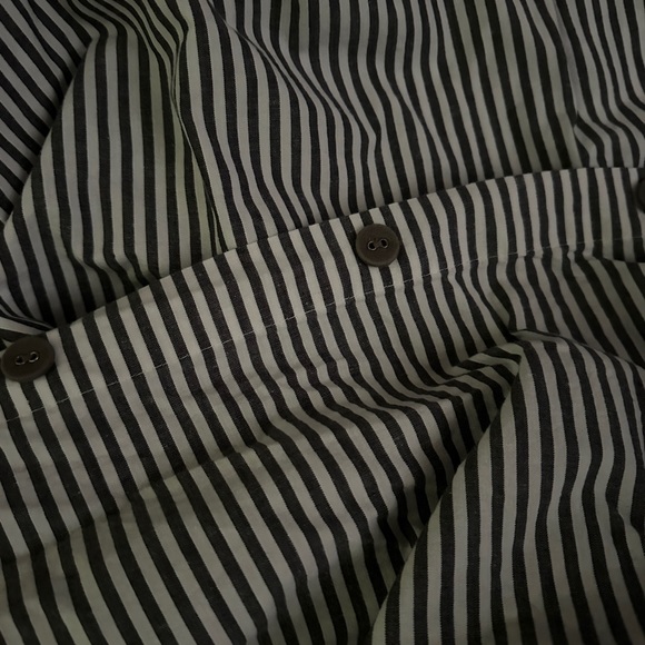 Queen Sized Grey Striped Duvet and Pillow Set - Ikea - Picture 3 of 4